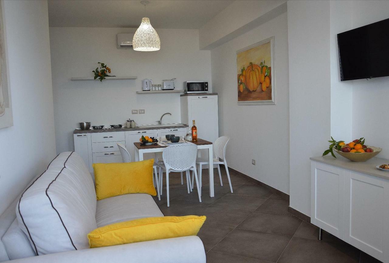 Zi Dima Apartments Giardini-Naxos Zewnętrze zdjęcie